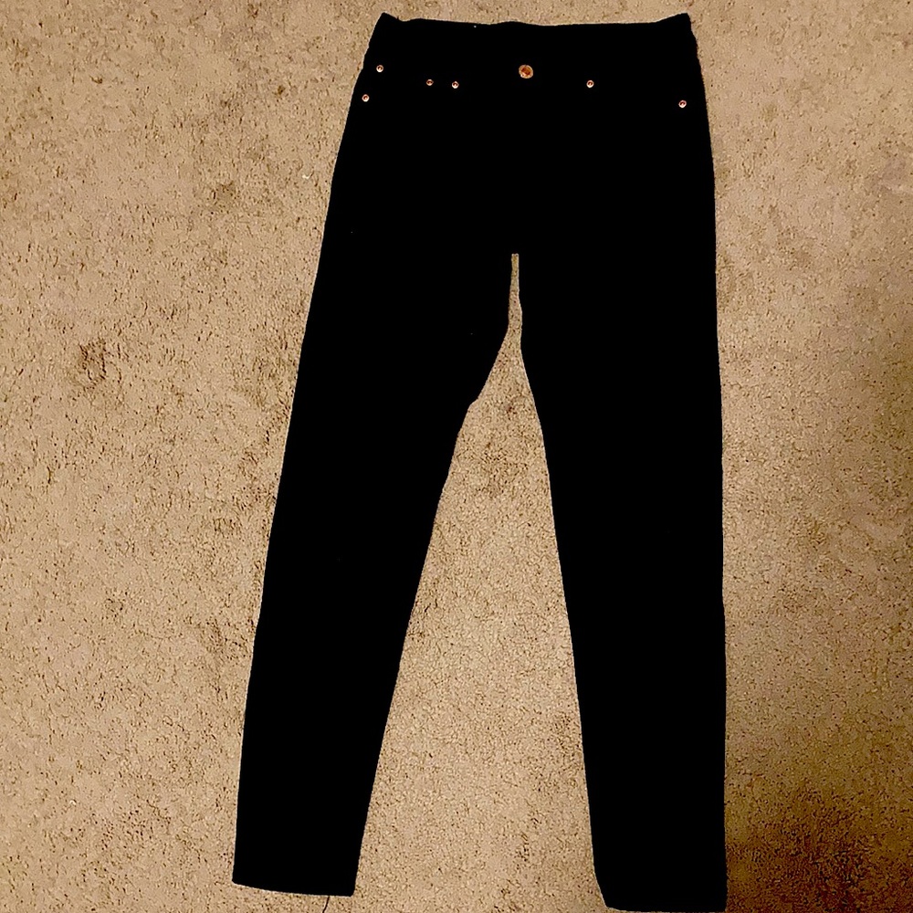 Black skinny jeans